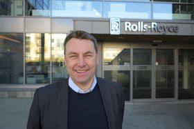 Asbjørn Skaro, Direktør for Digital & Systems, Rolls-Royce Marine, utenfor hovedkontoret til Rolls-Royce i Norge i Ålesund.
