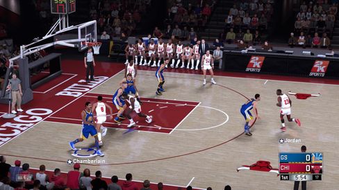 På selve basketballbanen er NBA 2K18 en uhyre tilfredsstillende opplevelse.