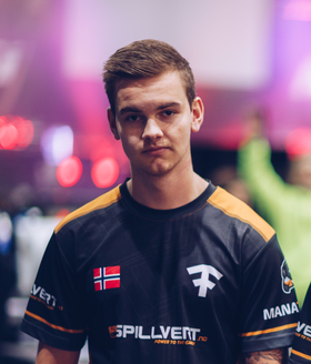 Lucas «meth0d» Falkenhaug synes hendelsen med det danske laget var uheldig.