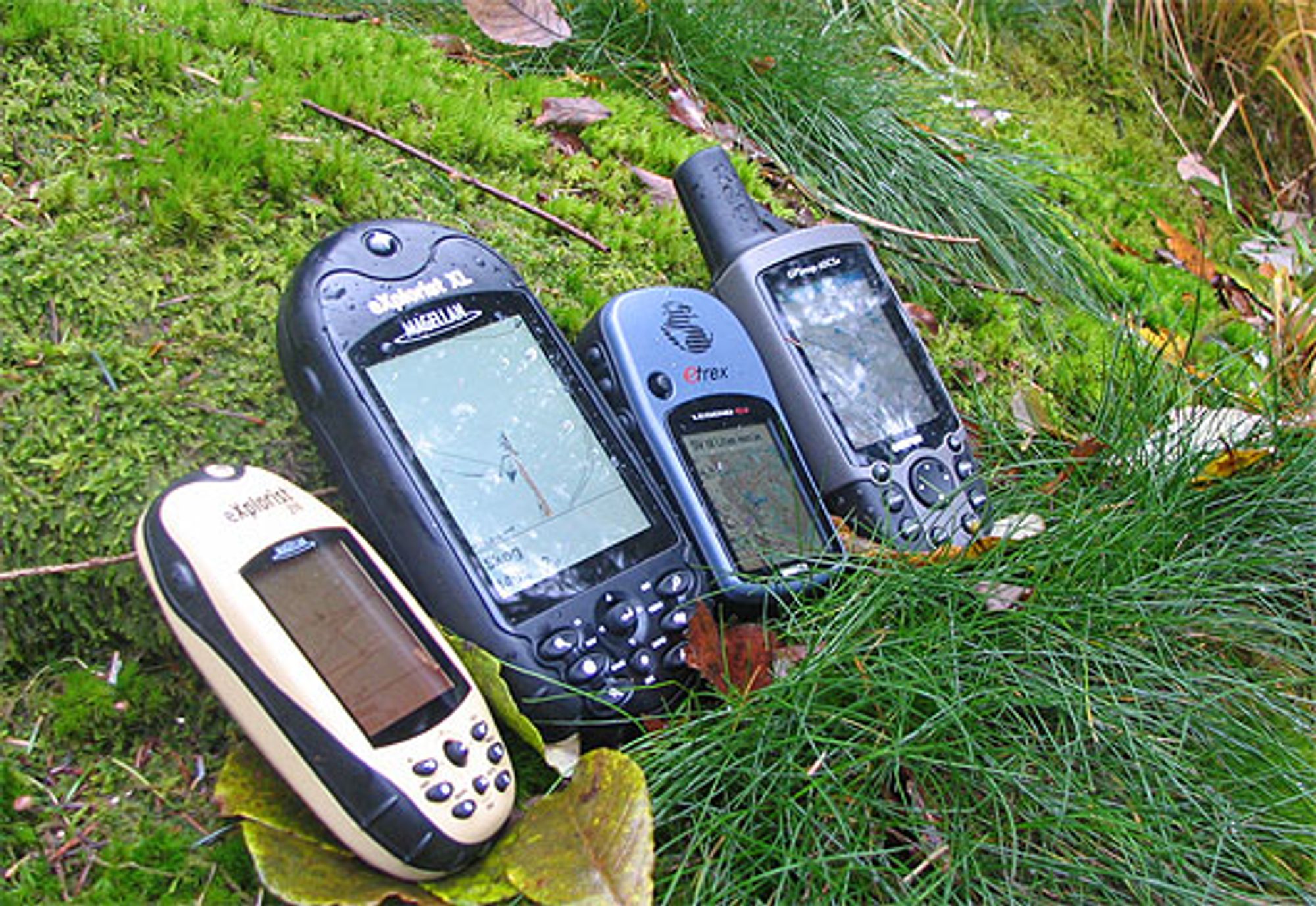 Fire GPS-er til skog og mark. (Alle foto: Marius Valle)