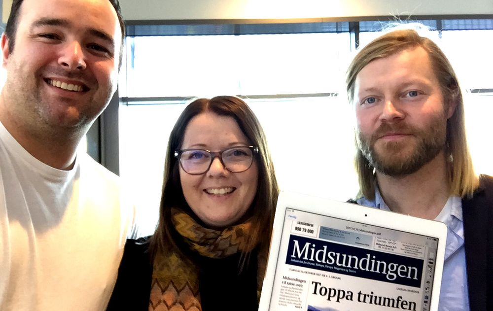Fra venstre: Journalist Kristoffer Antonsen, marknadssjef Åshild Fjørtoft og redaktør Robin Røkke i Nordre, som også gir ut Midsundingen.