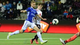 KLASSE: Ole Martin Rindarøy var tilbake frå skade og varta opp med eit skikkeleg klassemål i førsteomgang.