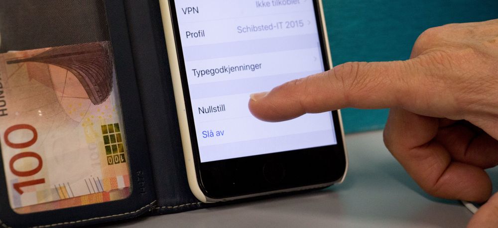 På tide å slette aalt innhold på mobilen!