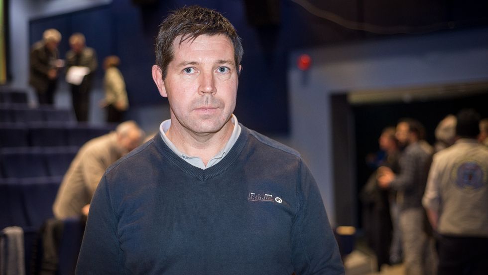 SOLID COMEBACK: Veljarane sette tydeleg pris på at Olav Grøttebø stilte til val for Arbeidarpartiet, etter fire år som leiar for Lærdal Venstre.