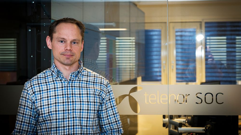 Gunnar Ugland leder Telenors sikkerhetssenter.