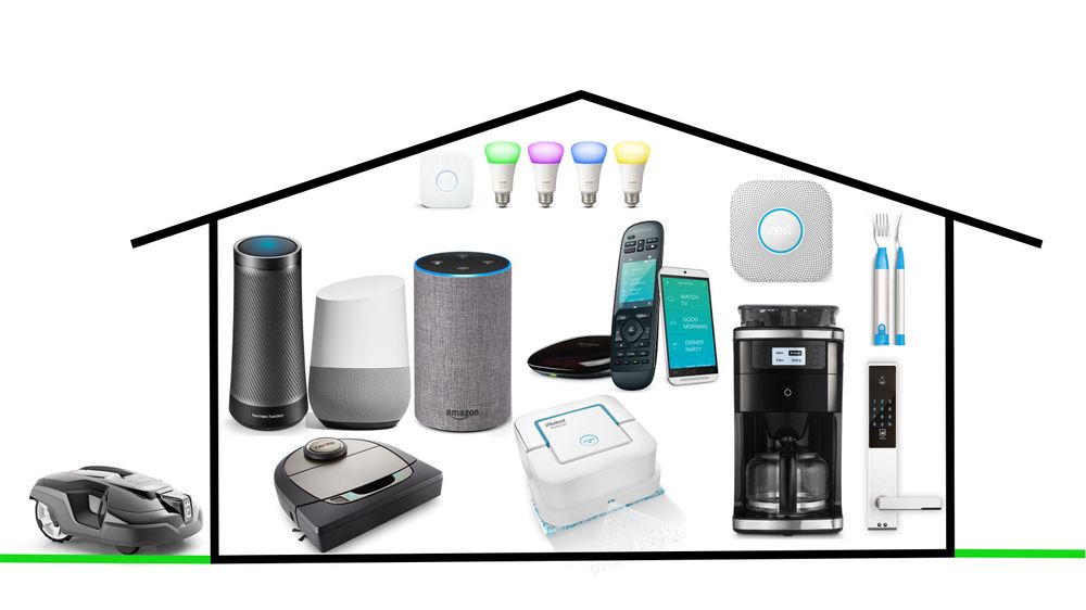 Det finnes stadig flere oppkoblede ting du kan kjøpe til huset ditt. Men det betyr ikke automatisk at tingene er smarte. Øverst fra venstre: Philips Hue, Harman Kardon Invoke, Google Home, Amazon Echo, Logitech Harmony, Nest Protect, Hapi fork, Neato Botvac Connected, iRobot Braava, Smarter Coffee, IDLock. Utenfor huset: Husqvarna Automover.