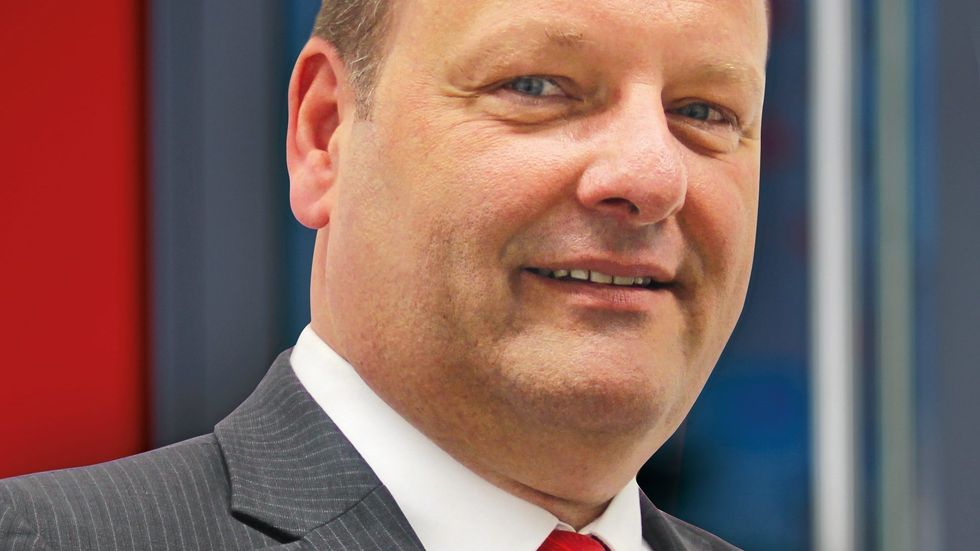Thomas Purschke (50) er ansatt som salgsdirektør for Kögel i landene Norge, Sverige, Finland, Danmark og Storbritannia. Foto: Kögel