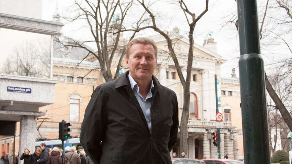Thore Berthelsen forlater Phonero, selskapet han var med og gründe i 2008. Han har tjent rundt 225 millioner kroner personlig på salg av Phonero to ganger, i 2015 og 2017.
