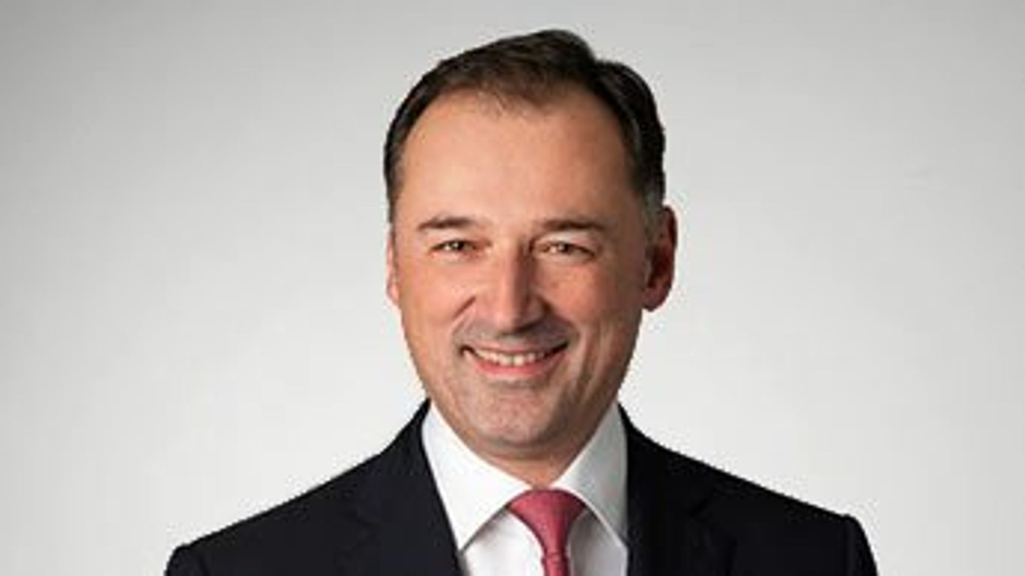 Dr. Frank Hiller