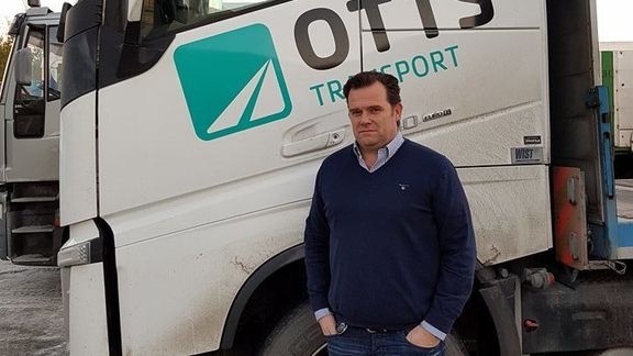 Velger ny kurs i beinhardt marked