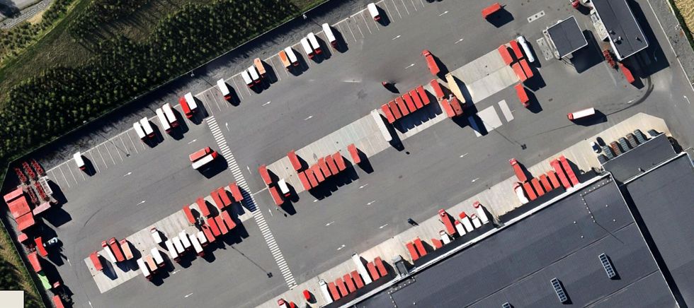 Postens store terminal i Lørenskog fra luften.