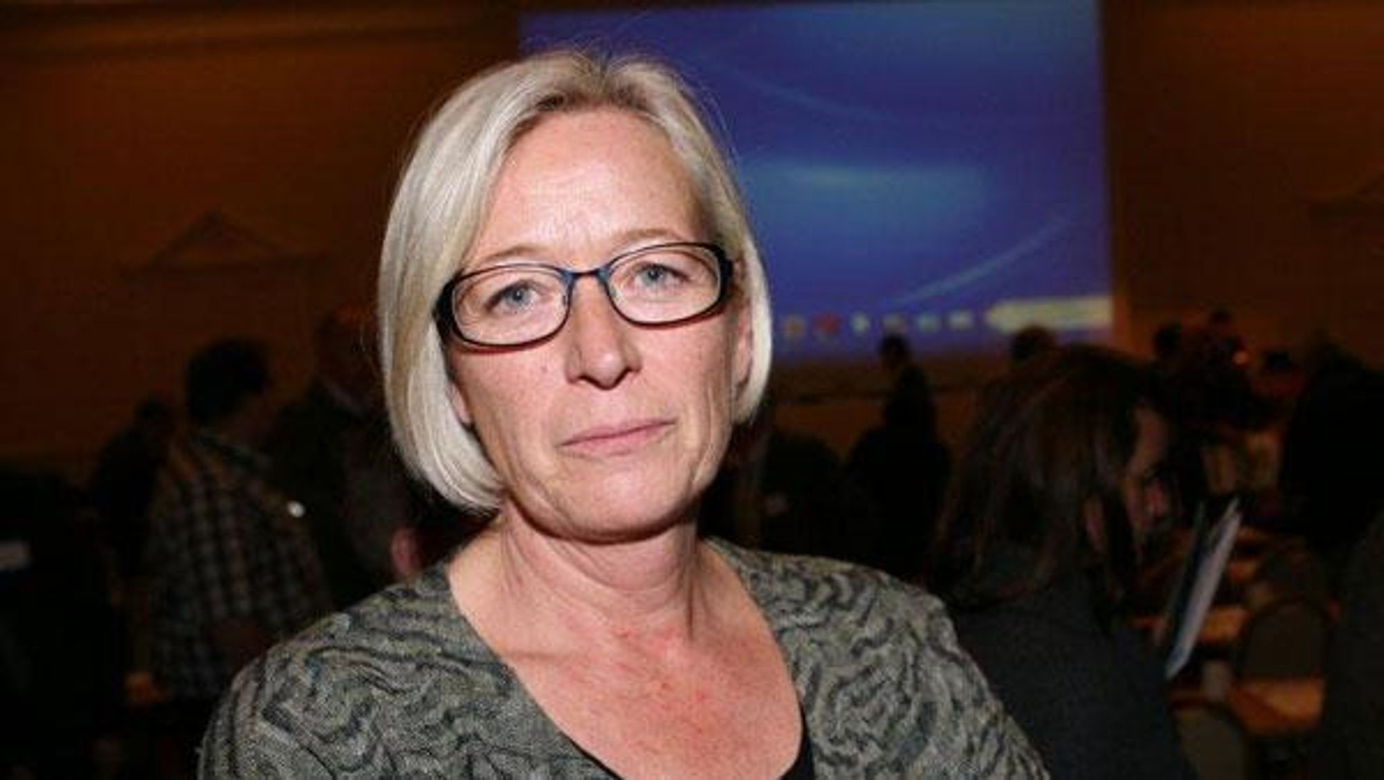 Samferdselsministeren mener at det finnes bedre måter å få bukt med dieselforurensningen enn å innføre gebyrer.