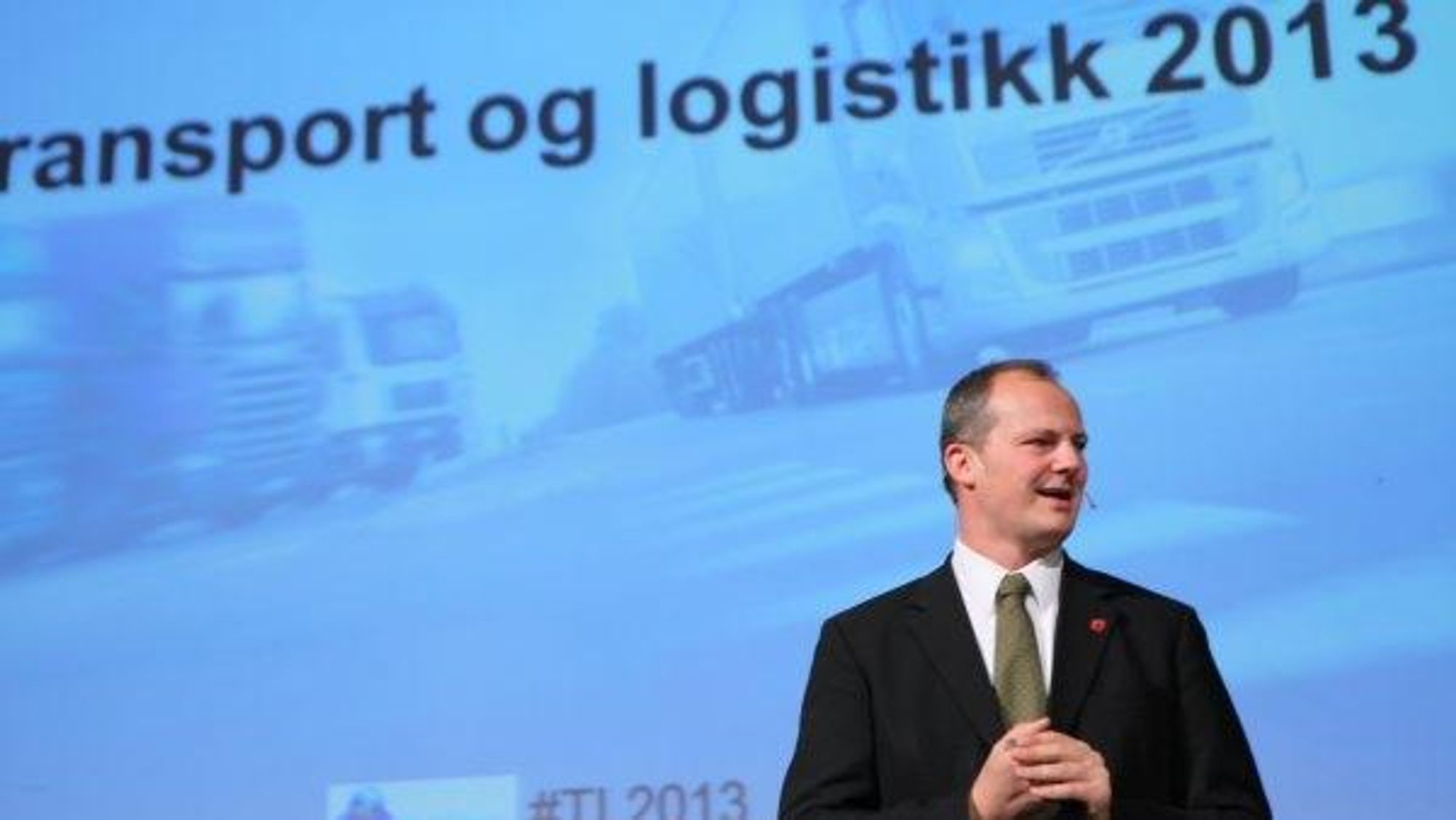Samferdselsminister Ketil Solvik-Olsen kan toe sine hender over den blåblå regjeringens stasbudsjettforslag.