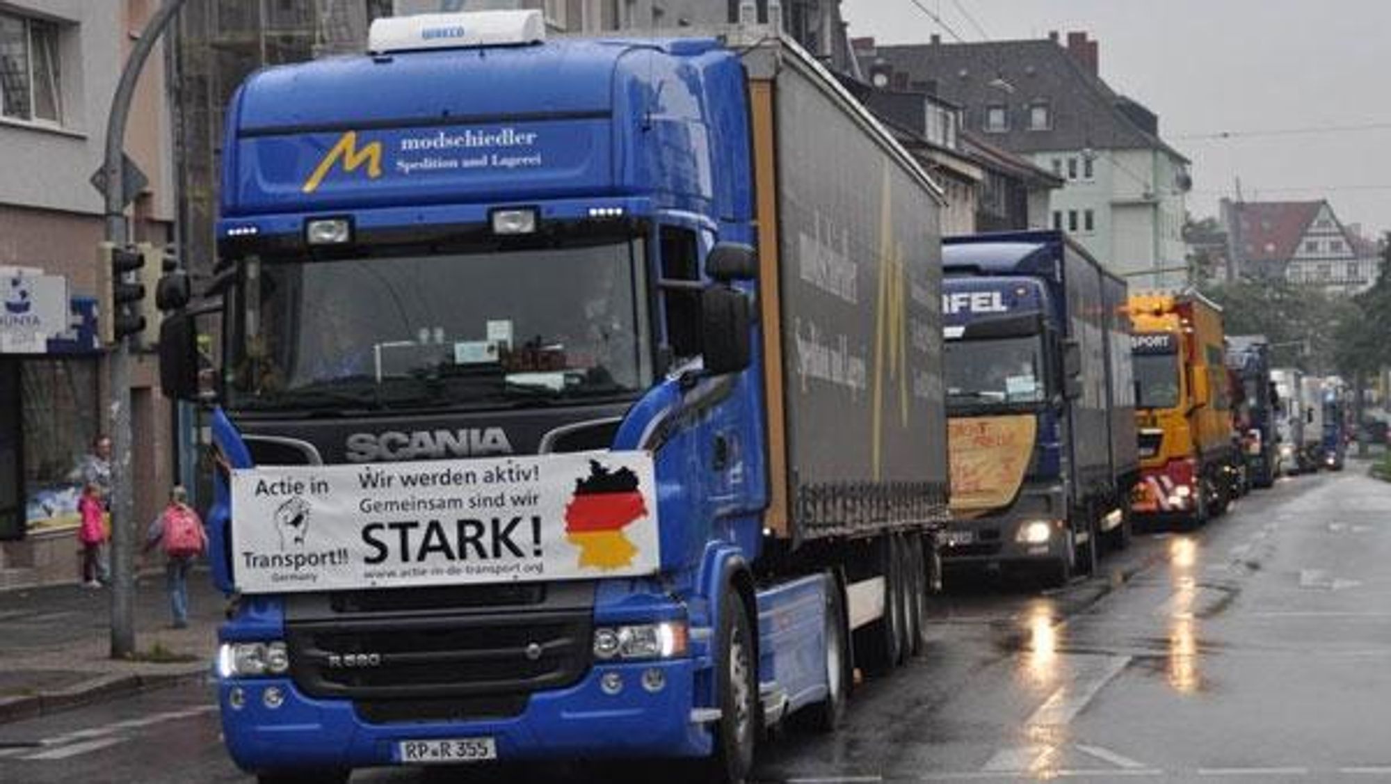 Glimt fra prosesjonen i Dortmund.