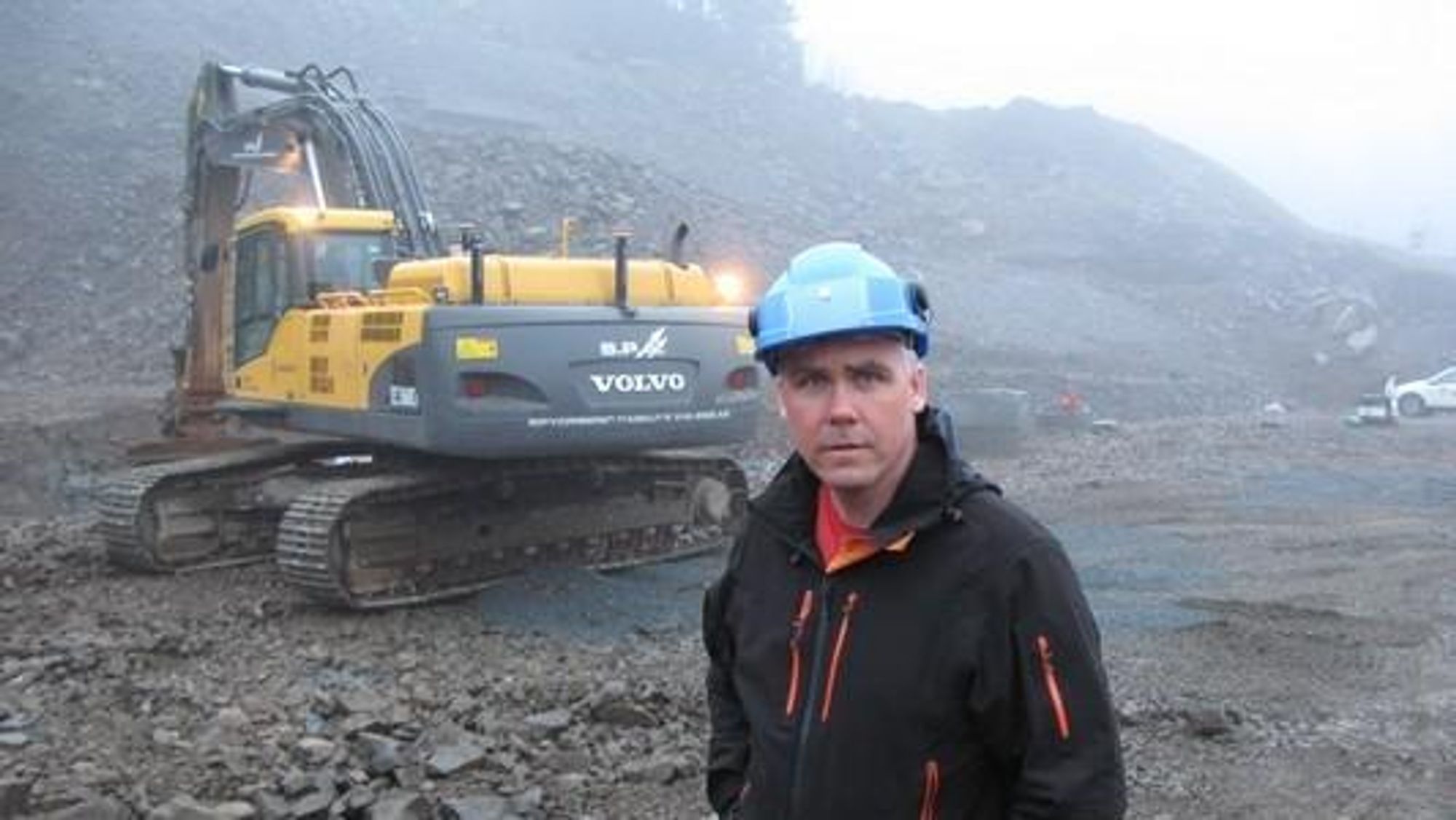 Jørn Tore Måleng forteller at det ikke er stor dramatikk i nedbemanningsprosessen.