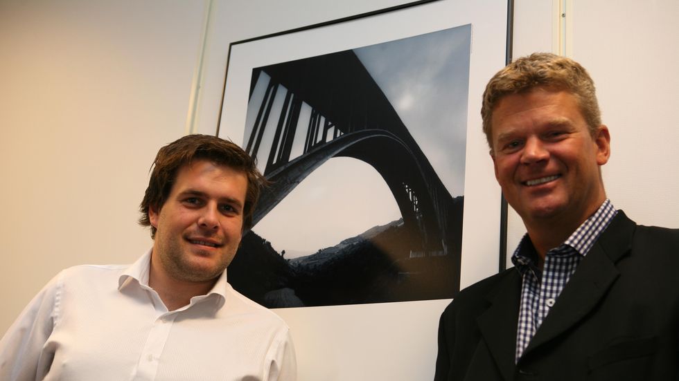 De bygger broer mellom selskapene, Weibulls analytiker Lars S. Wik (t.v.) og Partner Finn Backer.
