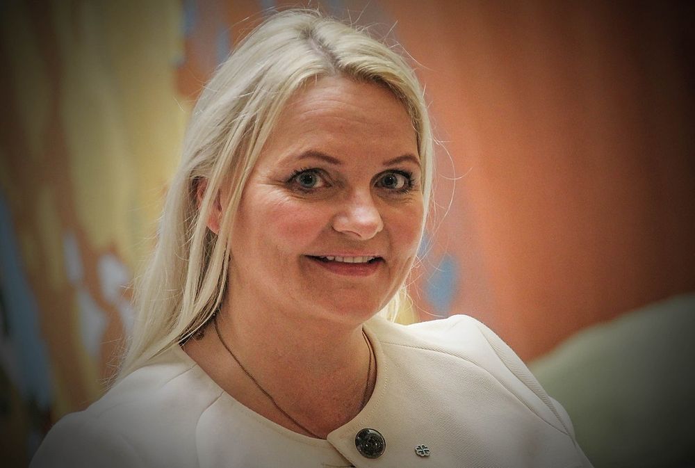 Stortingsrepresentant Åslaug Sem-Jacobsen fra Senterpartiet, sitter i Familie- og kulturkomiteen.