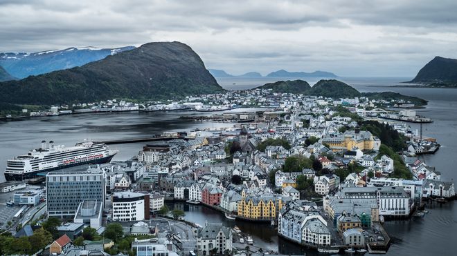 I ett distrikt tjener politilederne dårligere enn i resten av landet