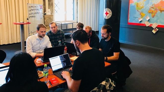 Fra Røde Kors' codeathon.