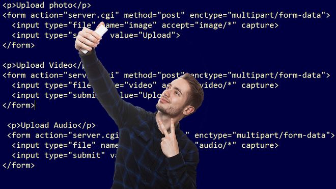 Mann tar selfie over kodeeksempel på HTML Media Capture.