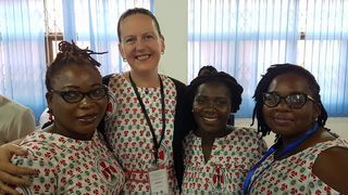 Til Ghana med mammo på agendaen
