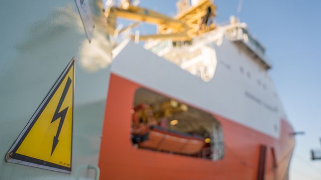 Bergen tredobler antall punkter for landstrøm - bare Hurtigruten alene vil kutte 27 tonn NOx