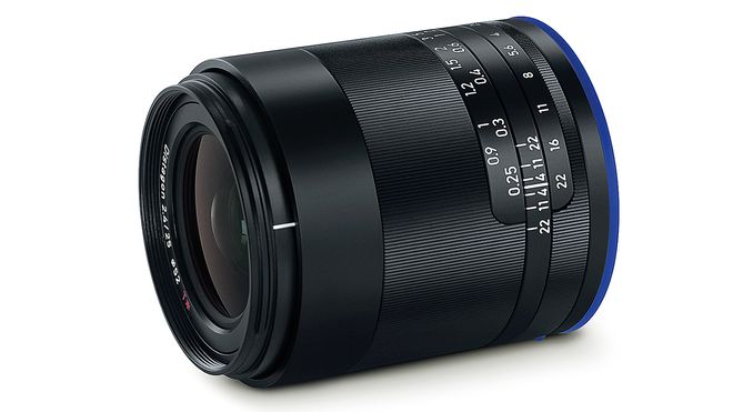 Zeiss Loxia 25mm/f2.4