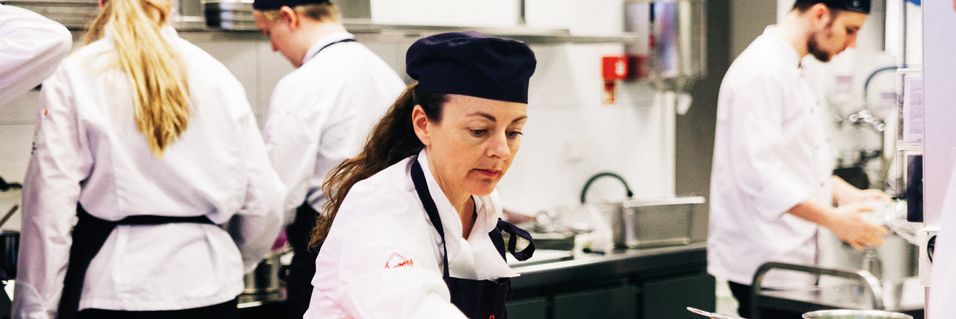 Landet trenger flere kokker. På Norsk Restaurantskole får du en utdannelse bransjen etterspør