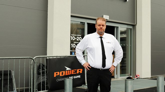 POWER SATSER FRISKT I ASKIM