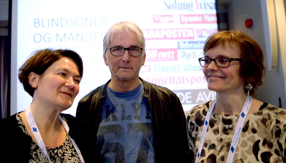 ARKIVFOTO: Fra venstre: Forskerne ved Nord Universitet Birgit Røe Mathisen, Bengt Engan og Lisbeth Morlandstø.Her fra de la fram del en av undersøkelsen hos Landslaget for Lokalaviser (LLA).