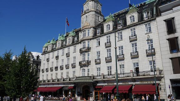 Grand Hotel kan vinne trippel