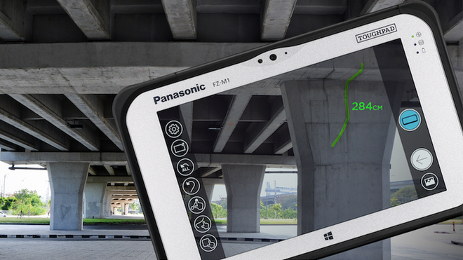 Panasonics nye nettbrett tåler «alt» og kommer med nyttig 3D-kamera