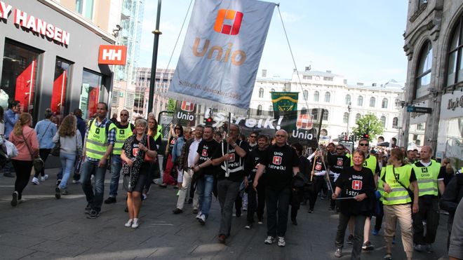 Unio tar ut rundt 400 politiansatte hvis det blir streik