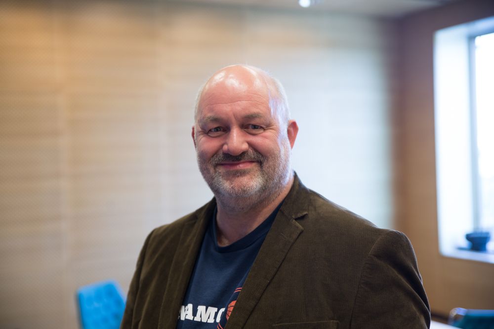 Få eksperter kan sies å ha større påvirkning på moderne IT-drift og utvikling enn Dr. Werner Vogels, som mangeårig teknologidirektør for Amazon og leder av hele AWS.