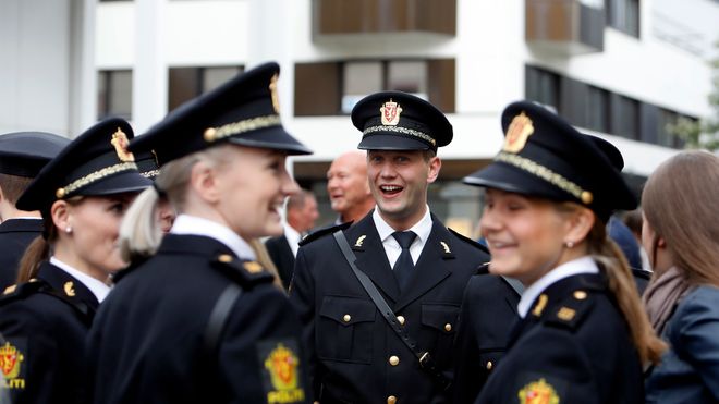 Slik så det ut da Bodø-studentene fikk sitt vitnemål