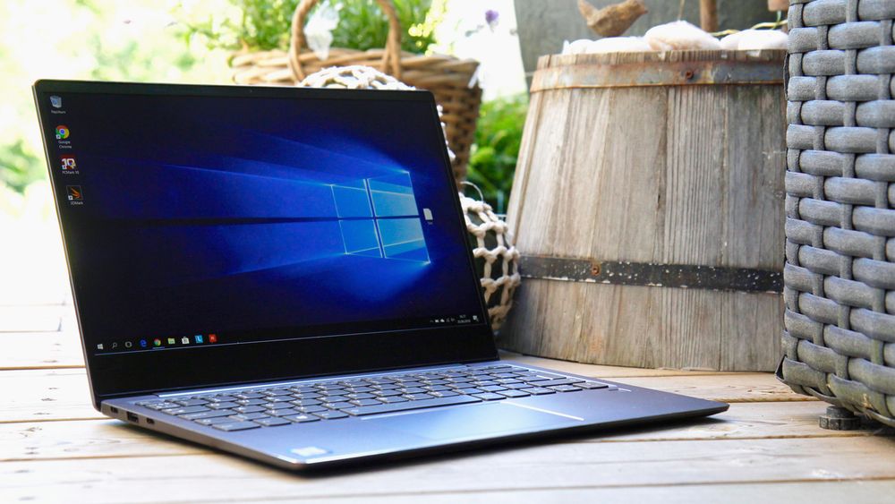 Lenovo Ideapad 720s er pen å se på.