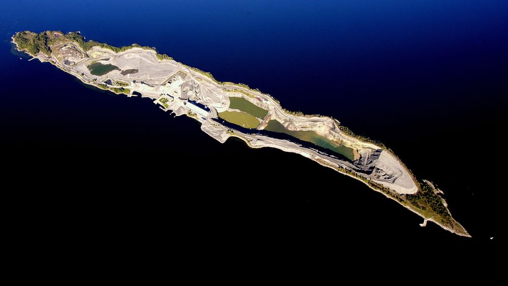 Det er mange meninger deponiet på Langøya, men det har vært et slags Kinderegg som har håndtert både syre og basisk flyveaske. Snart må vi finne en etterfølger.