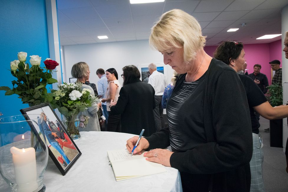 Distriktsdirektør Grethe Gynnild-Johnsen i NRK signerte protokollen etter Morten Ruuds dødsfall.