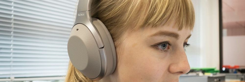 Sony WH-1000XM2