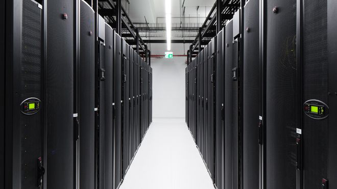 Serverrack i Microsofts datasenter i Canberra, Australia.