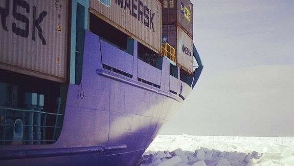 Med containere gjennom Arktis