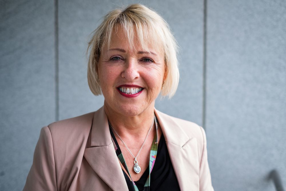 Distriktsdirektør Grethe Gynnild-Johnsen i NRK.