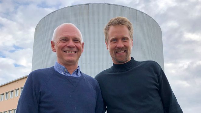 Nytt og tryggere mobilbatteri på trappene – og det er fra Norge