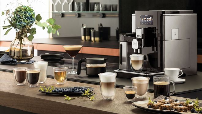 NY KAFFEMASKIN FRA DE'LONGHI