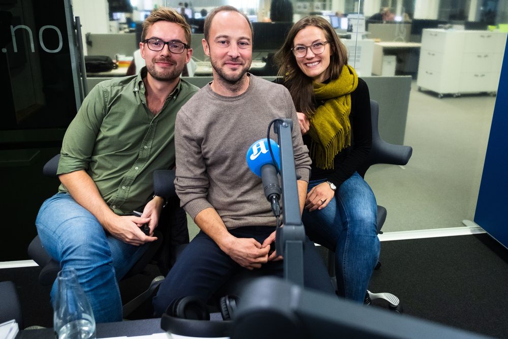 Podkasten Forklart: Journalistene Andreas Bakke Foss, Karoline Fossland og Anders Veberg forklarer konseptet