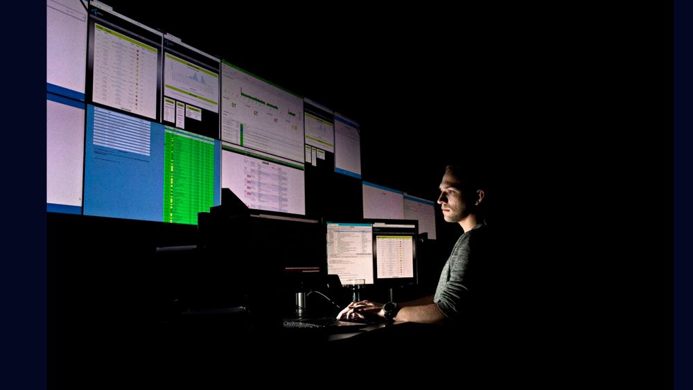 I Telenor Security Operations Center (Tsoc) i Arendal har de lang erfaring med overvåkning av Telenor-nettet. Nå skal de selge ekspertisen og overvåkning til norske bedrifter.