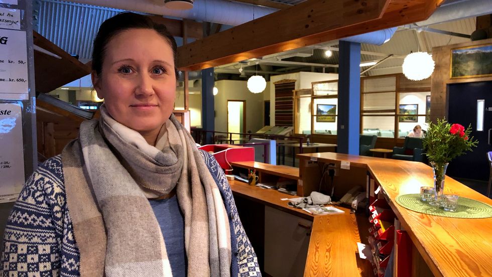 DAGLEG LEIAR: Torill Neverdal på Fjordstova.