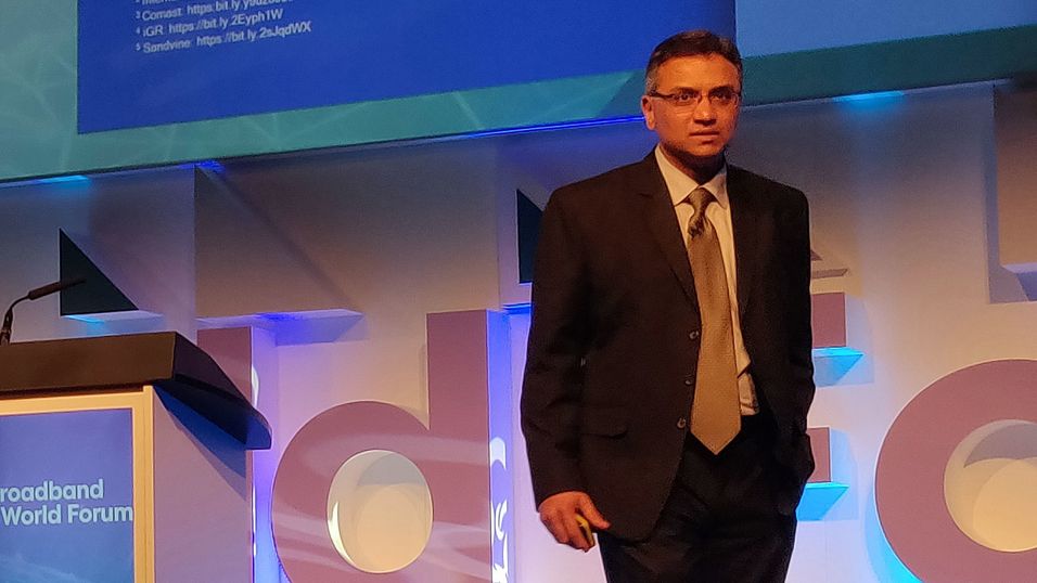 Qualcomms direktør for nettverk, Rahul Patel, gir bransjen selv skylden for at folk har opplevd dårlig wifi hjemme.