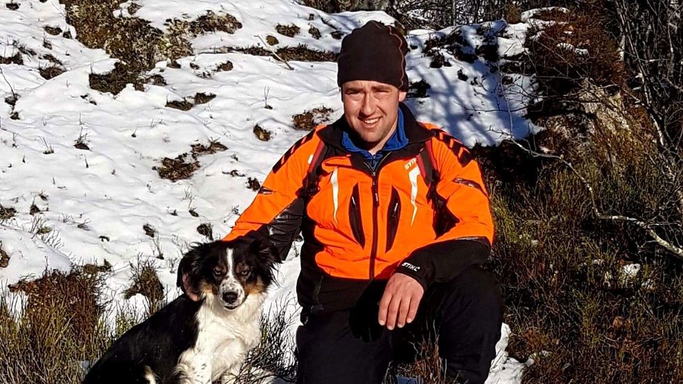 UNG BONDE: Olav Høyheim Einan på sauesank førre helg.
