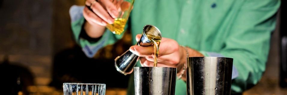 Glad i å eksperimentere med drinker? Ta i bruk din egen digitale drinkbok